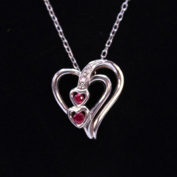Felicia Design 925 Sterling Silver Heart Pendant Necklace Synthetic Rubies CZ - Picture 4 of 11